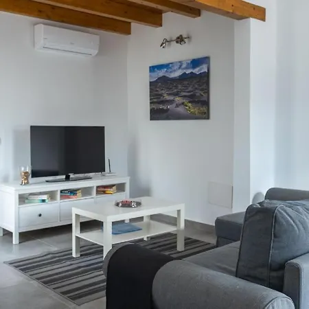 Casa Ibon 1a Pool View Playa Roca Ferienhaus *